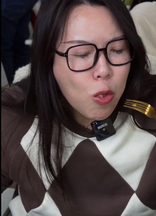 网红吃瓜男扮女装图片高清,高清美图曝光引热议  第3张